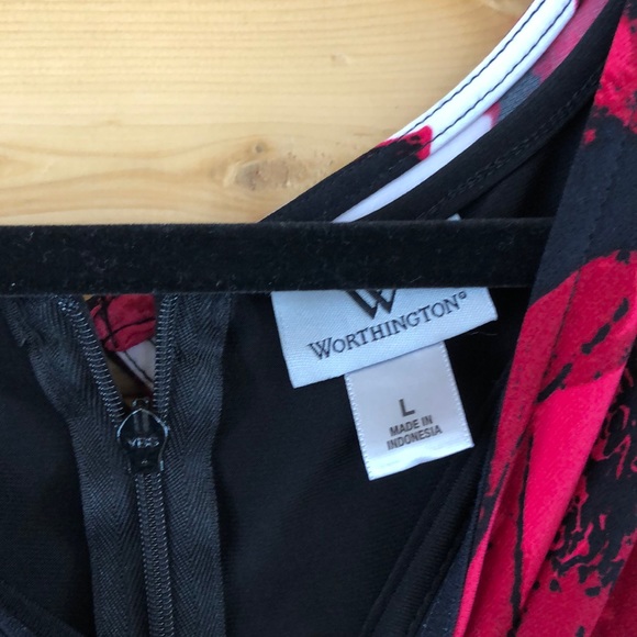 Sleeveless Dress - Picture 3 of 4